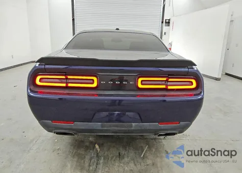 2015 Dodge Challenger Sxt z USA, uszkodzony, nr VIN 2C3CDZAG4FH788811